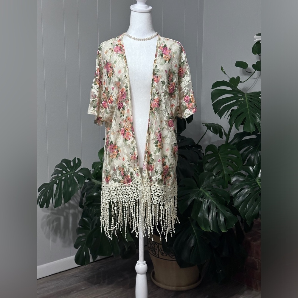 🛍️ sweet rain gorgeous floral lace bottom open top